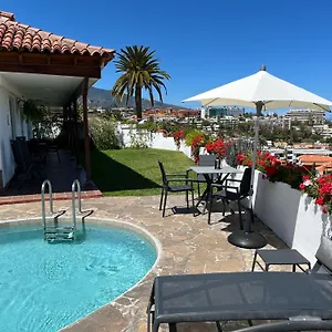https://casa-janni.tenerifehoteles.net
